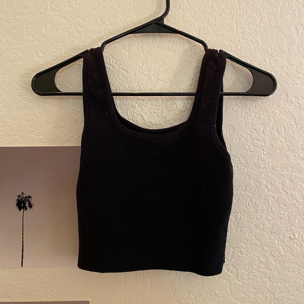 Forever 21 Black Cropped Tanktop